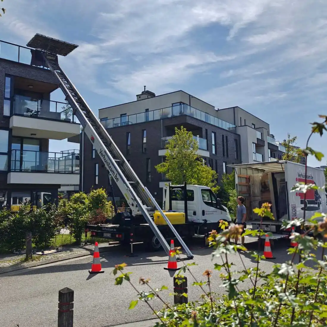 Professionele verhuizers van Verhuisteam aan het werk in Mechelen